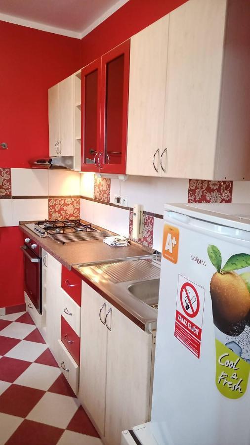 Wolf Apartman Pokojne Ubytovanie V Povazskej Bystrici Ticha Lokalita S Parkovanim Vsade Blizko Vhodne Pre Pracovne Cesty Turistiku Aj Oddych Plne Vybavena Kuchyna Považská Bystrica Εξωτερικό φωτογραφία